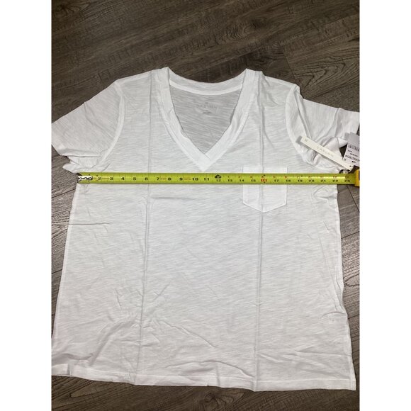 Caslon Womens White V-Neck Pocket T-Shirt XXL Outdoor Casual Wear Relax Fit NWT - Picture 5 of 9